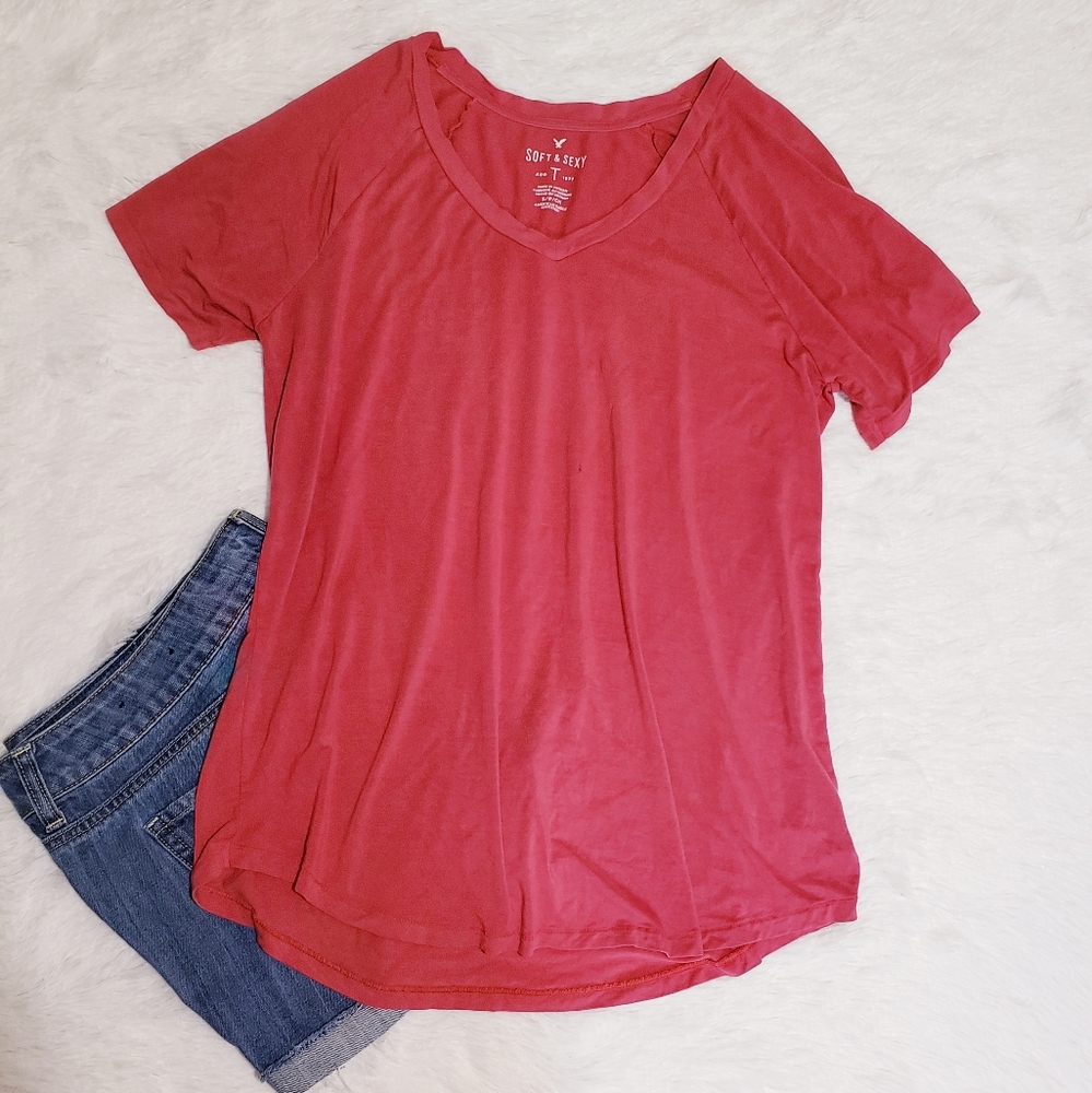 🌷 AEO soft & sexy tee